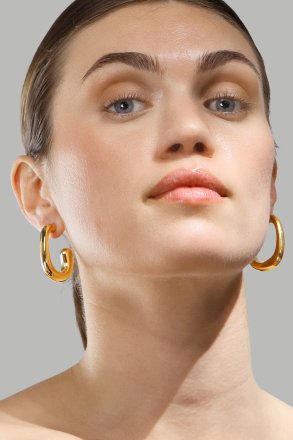 Pendiente Elegant Curve - 18k Chapado en oro