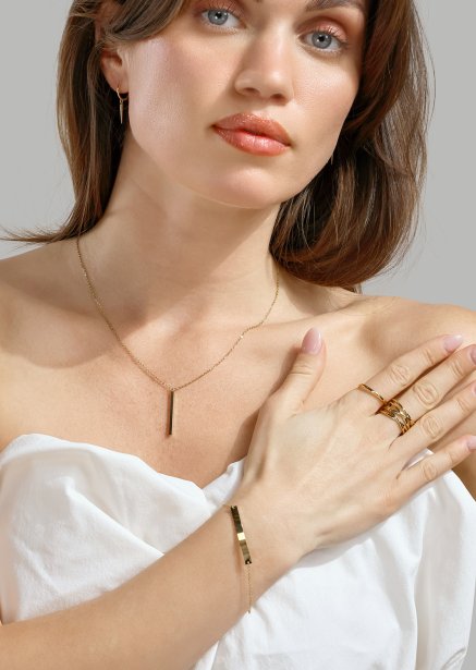 Pulsera Sleek Elegance - 18k Chapada en oro