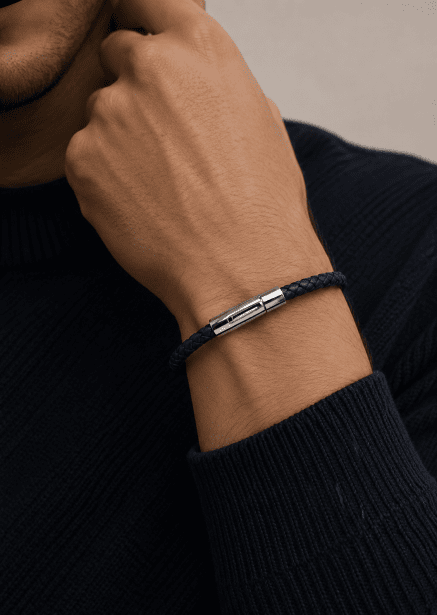 Pulsera de cuero Noble Crest