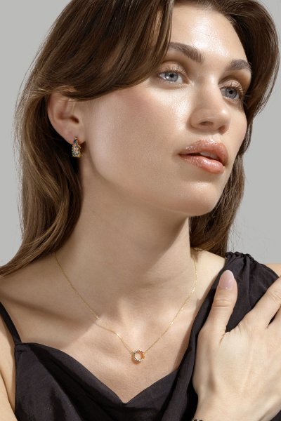 Collar Color Whisper - 18k Chapado en oro