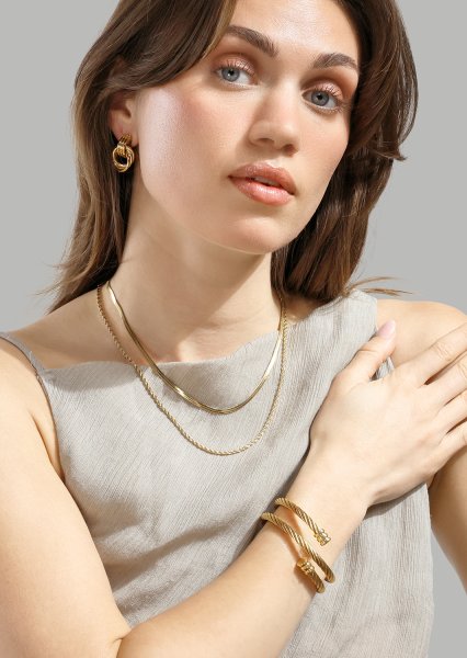 Pendiente Unity Loop - 18k Chapado en oro