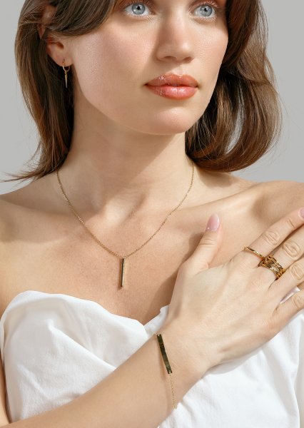 Collar Line – 18k Chapado en oro