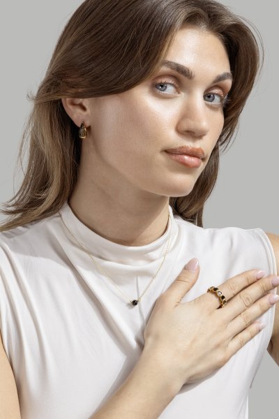 Pendiente Dark Crystal Hoop - 18k Chapado en oro