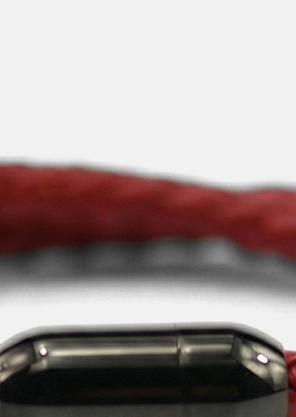 Pulsera de cuero Crimson Edge