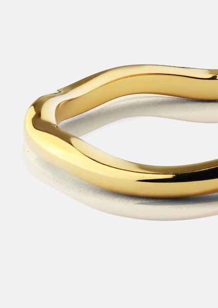 Anillo Wave Gold - Chapado en oro de 18k