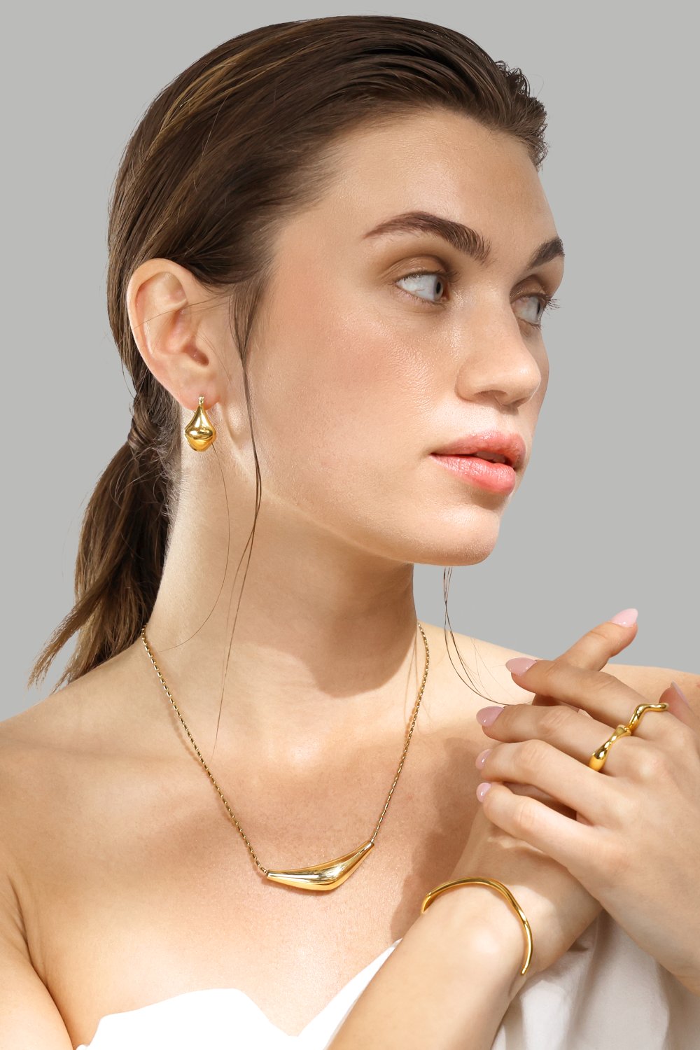 Collar Flow - 18k Chapado en oro