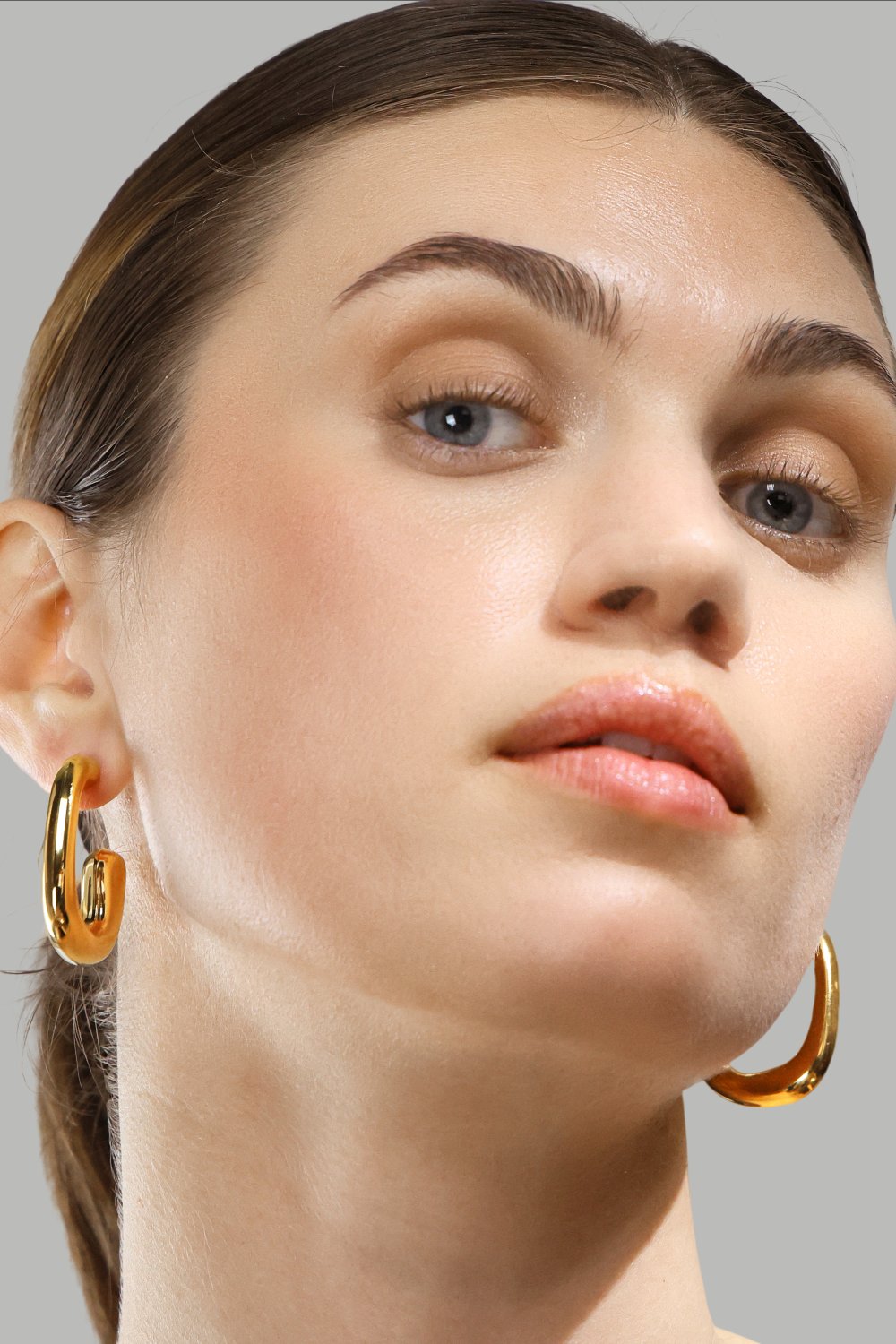 Pendiente Elegant Curve - 18k Chapado en oro