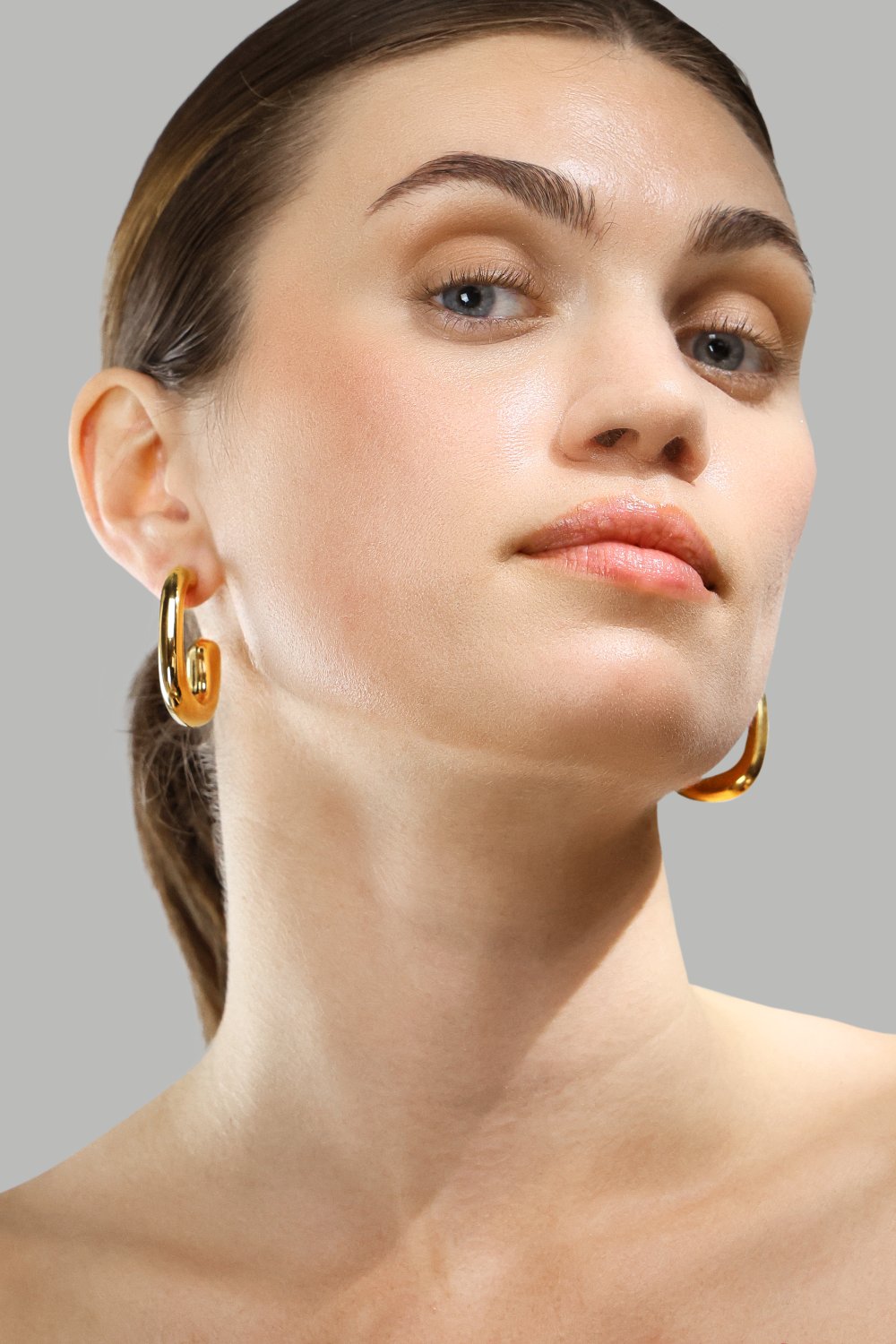 Pendiente Elegant Curve - 18k Chapado en oro