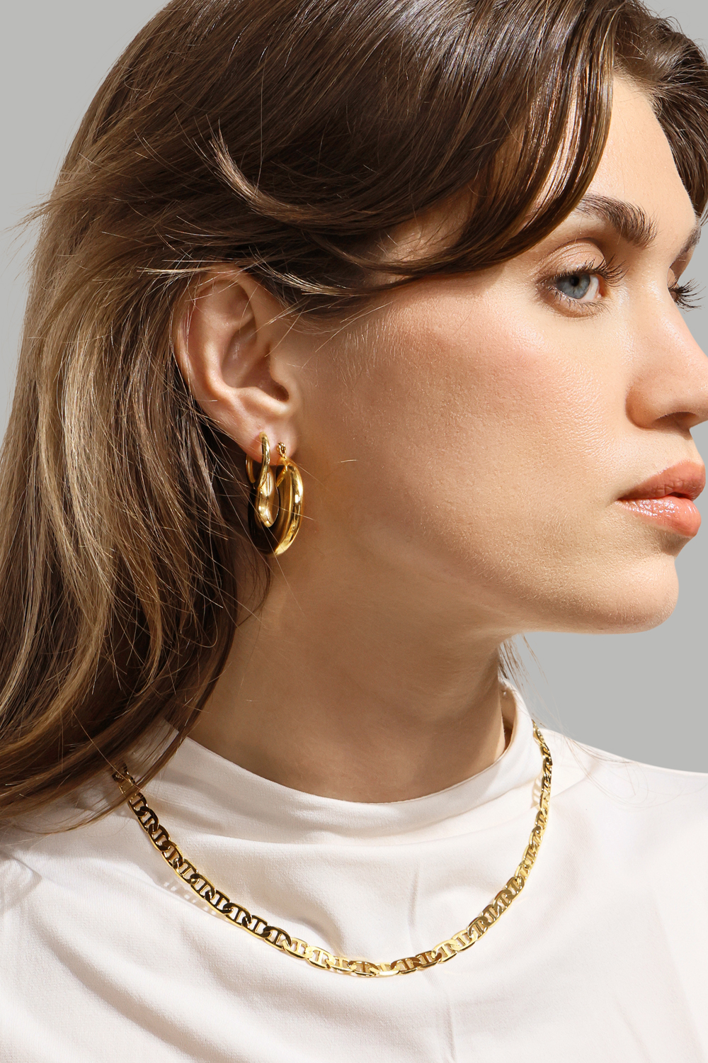 Pendiente Luna Bold Hoops - 18k Chapado en oro