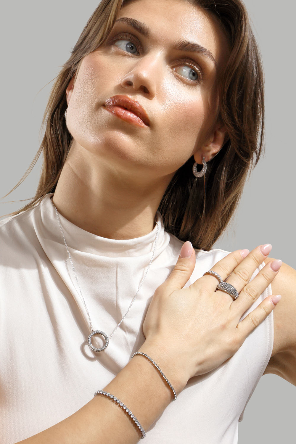 Pendiente Crystal Circle - Chapado en plata