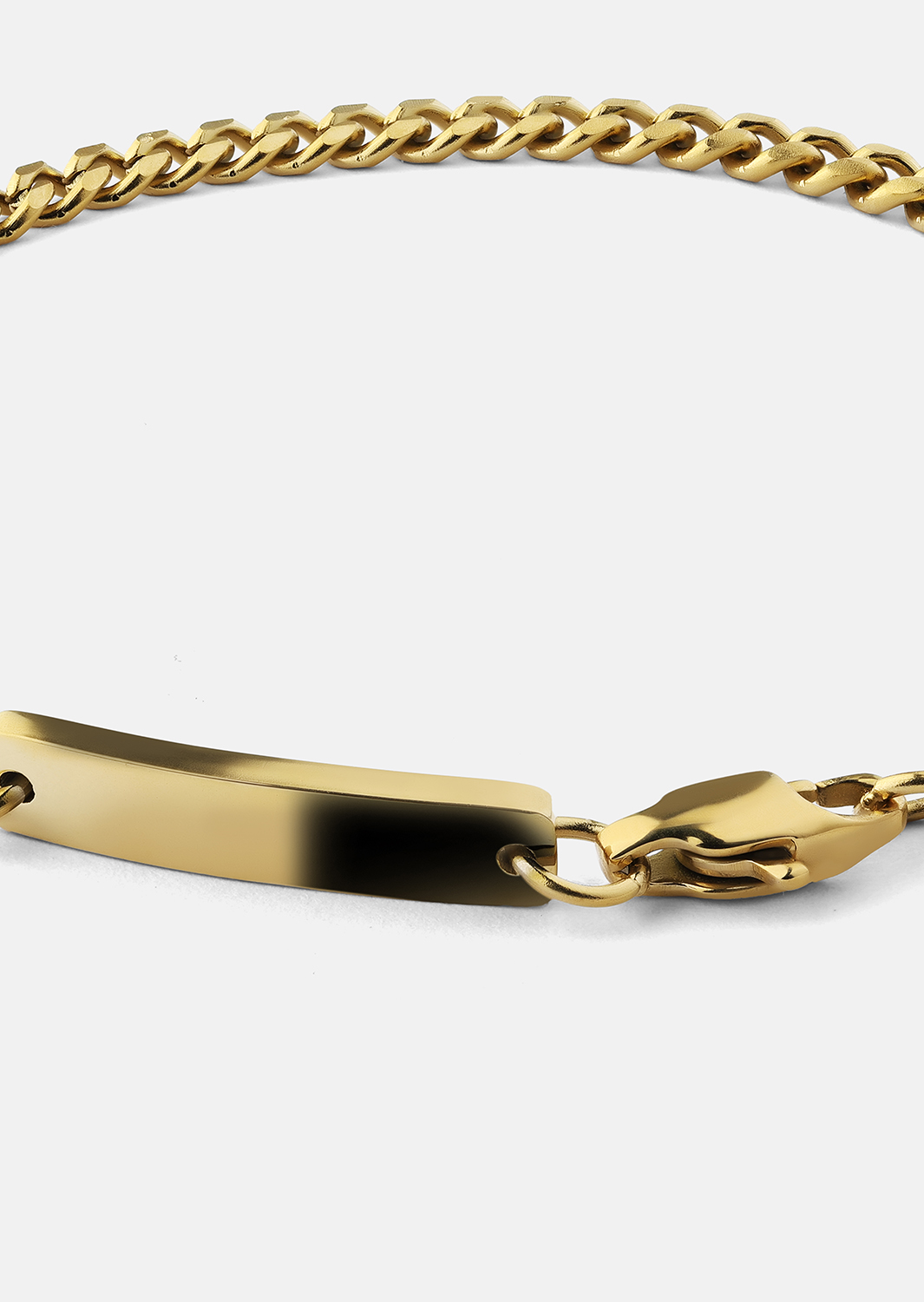 Pulsera Vanguard Chain- 18k Chapada en oro