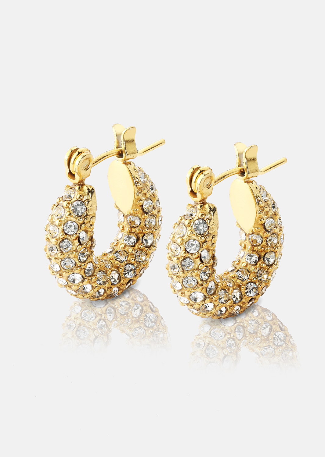 Chunky Pearl Hoop Earrings - 18k Chapados en oro