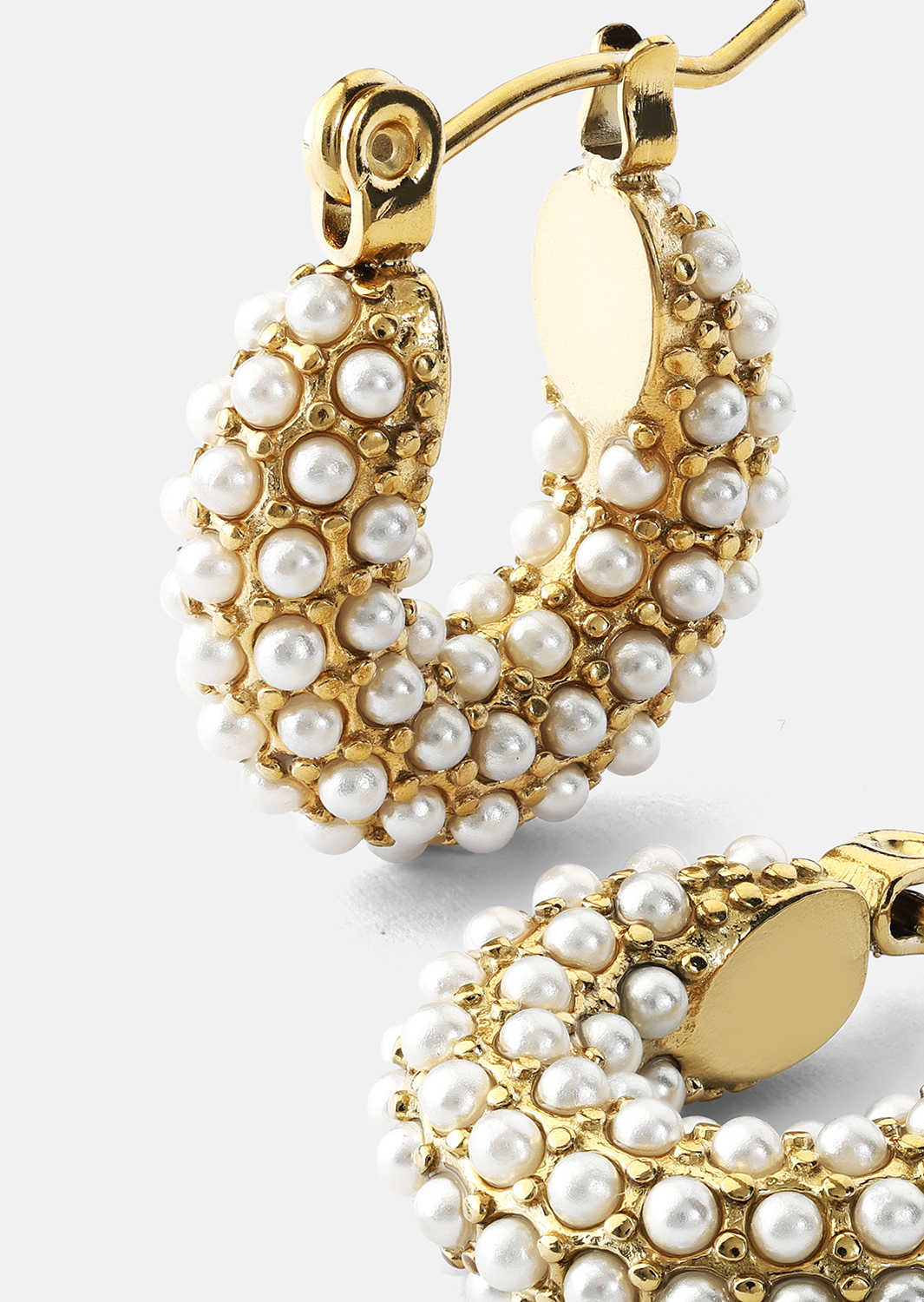 Chunky Pearl Hoop Pendiente - 18k Chapado en oro