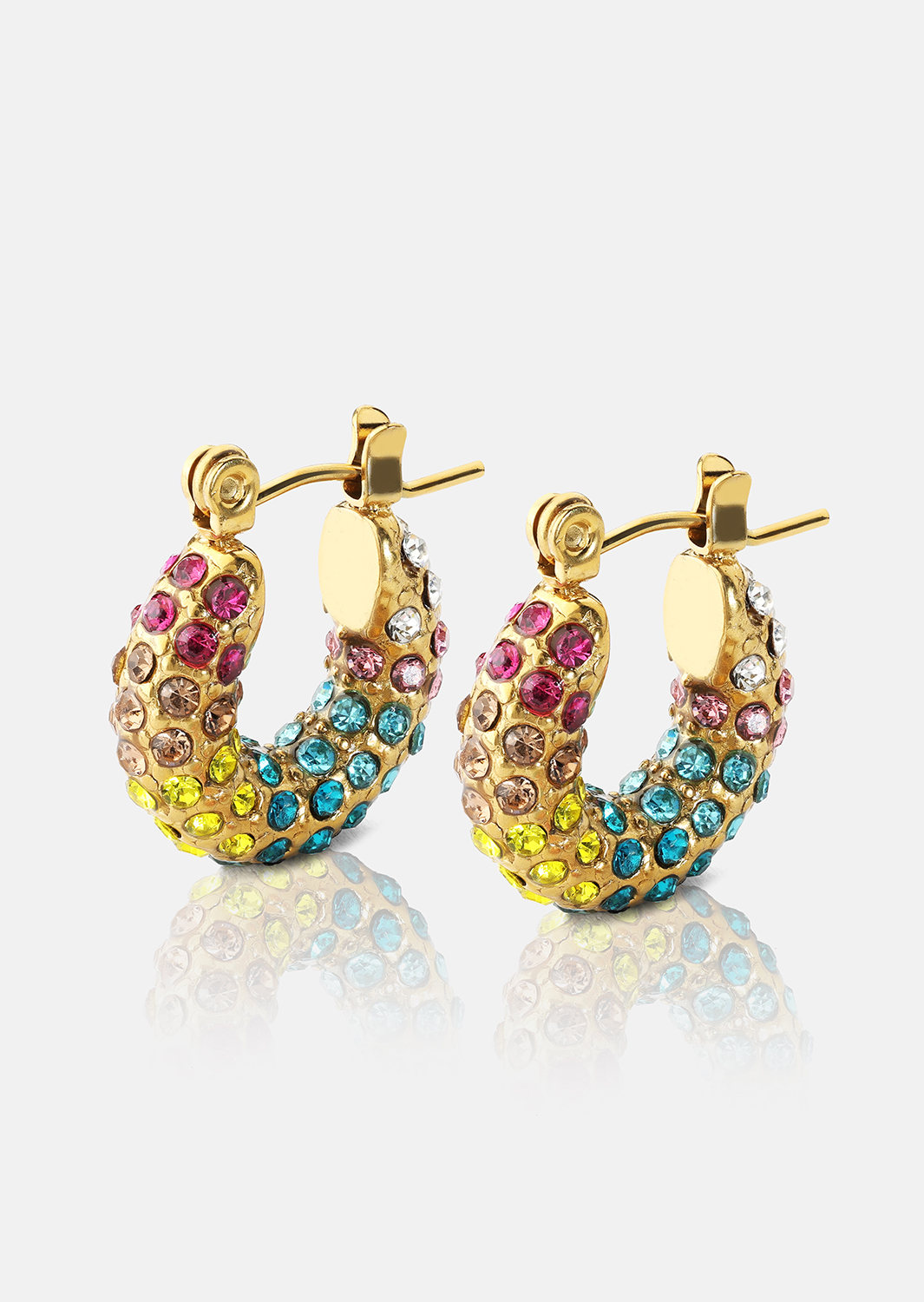 Colored Pearl Hoop Pendiente - 18k Chapado en oro