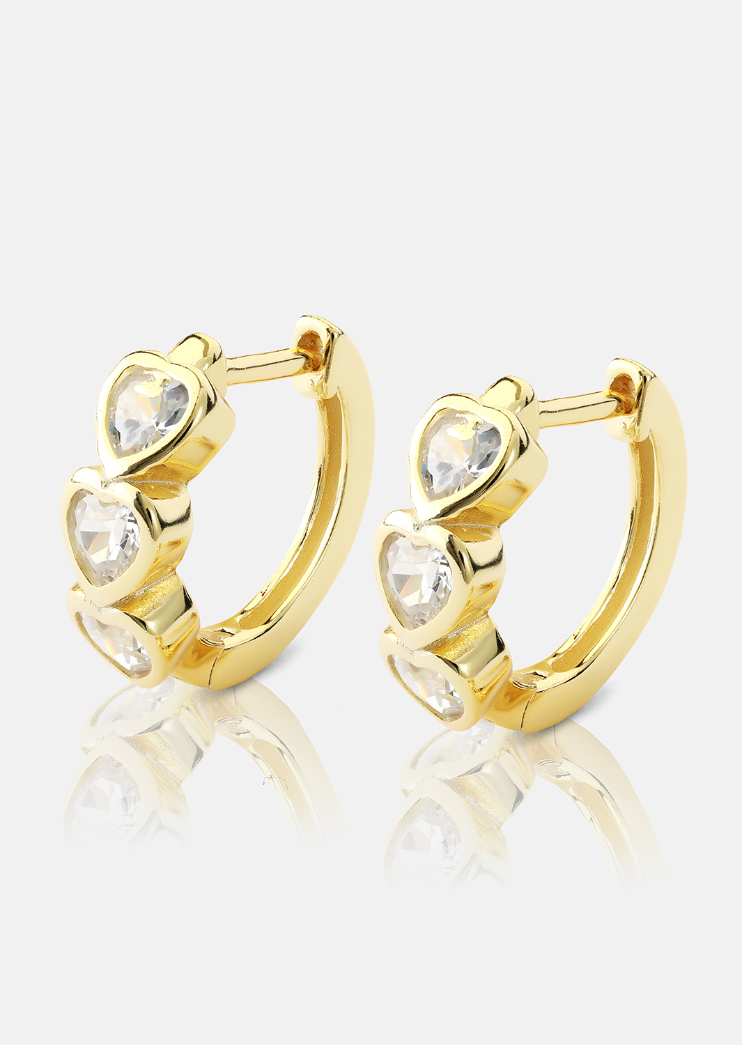 Pendiente Heart Hoops - 18k Chapado en oro