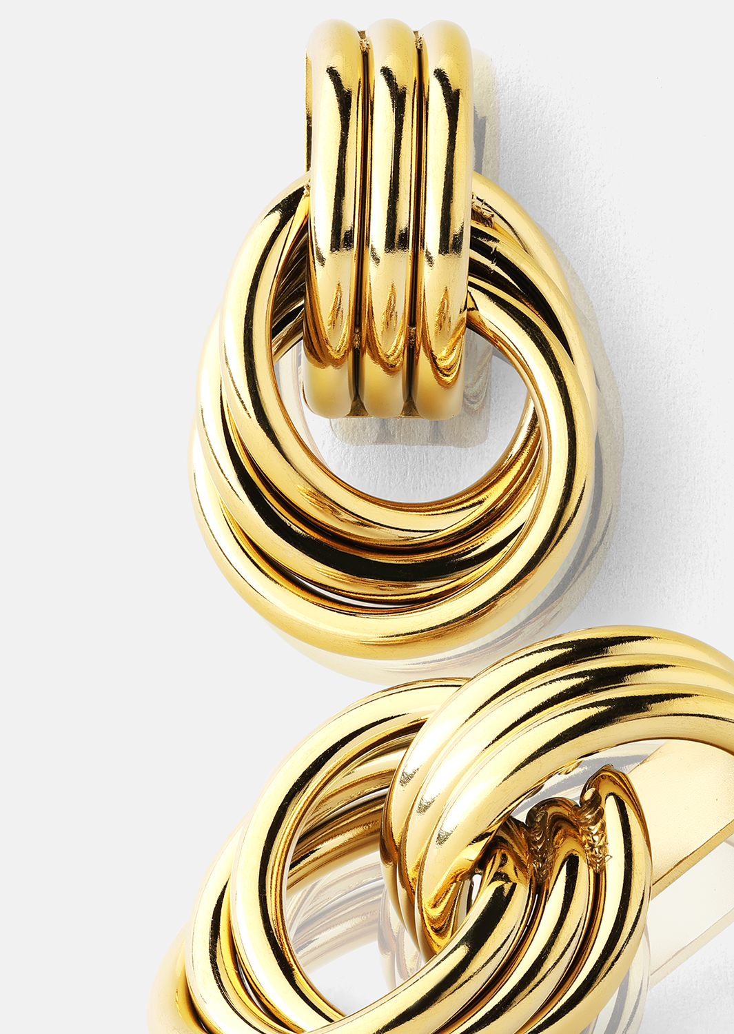 Pendiente Unity Loop - 18k Chapado en oro
