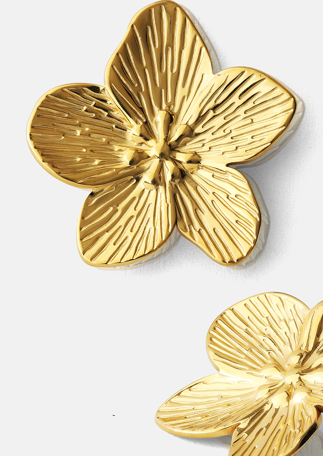 Pendiente Blossom - 18k Chapado en oro