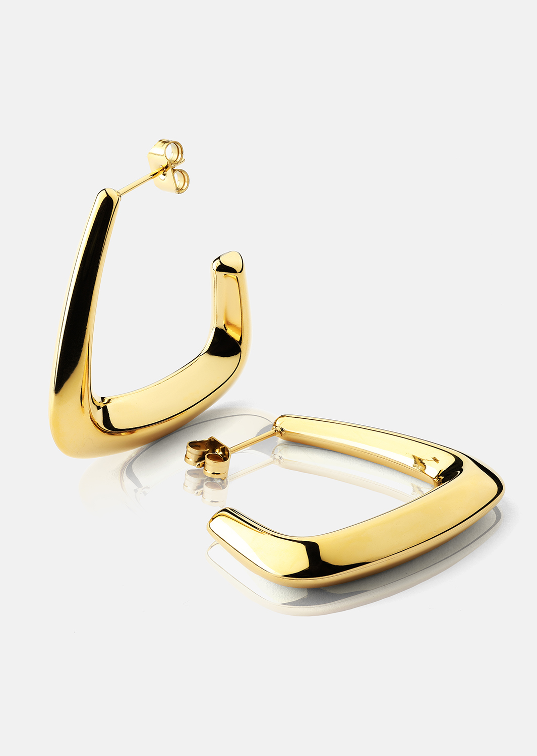 Pendientes Bold Curve – 18k Chapados en oro