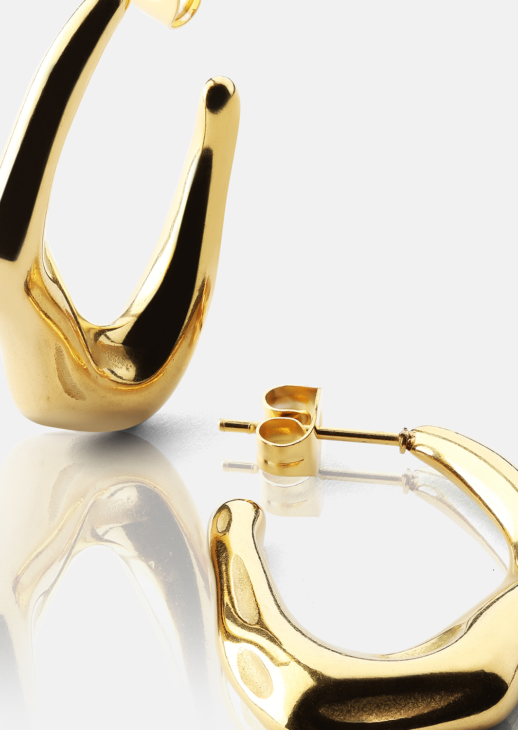 Pendiente Bold Drops - 18k Chapado en oro